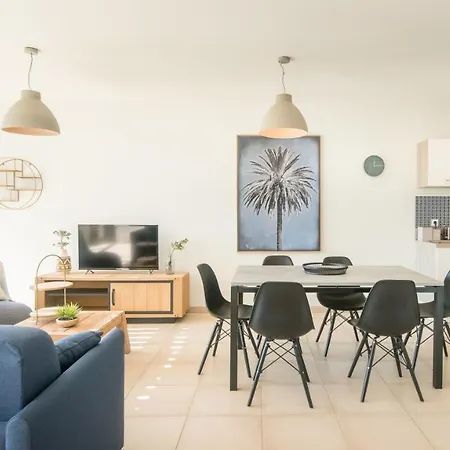 Spacieuse Avec Jacuzzi Privatif Villa Sarlat-la-Caneda