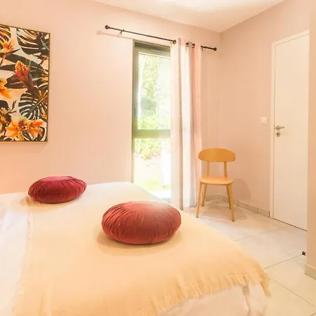Spacieuse Avec Jacuzzi Privatif Sarlat-la-Caneda