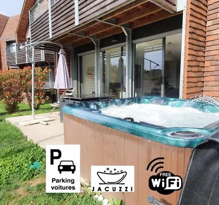 Spacieuse Avec Jacuzzi Privatif Villa *