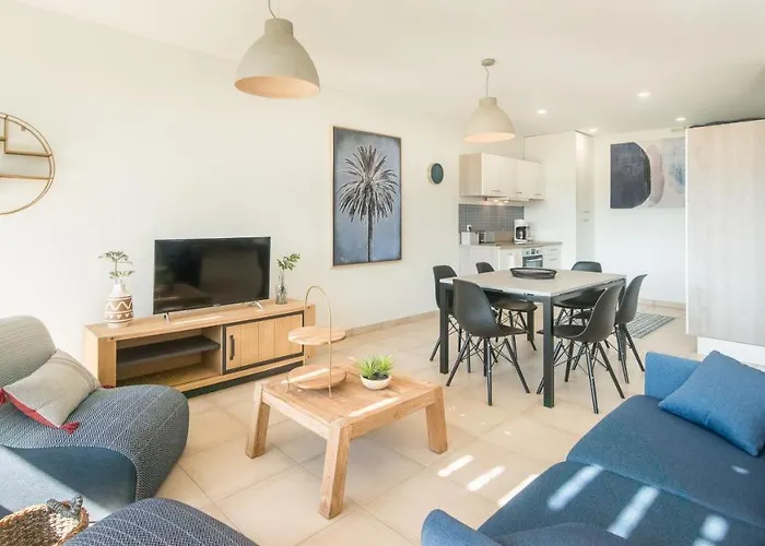 Spacieuse Avec Jacuzzi Privatif Sarlat-la-Caneda